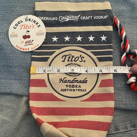 Tito’s American Flag Liquor Bag - Picture 3 of 3